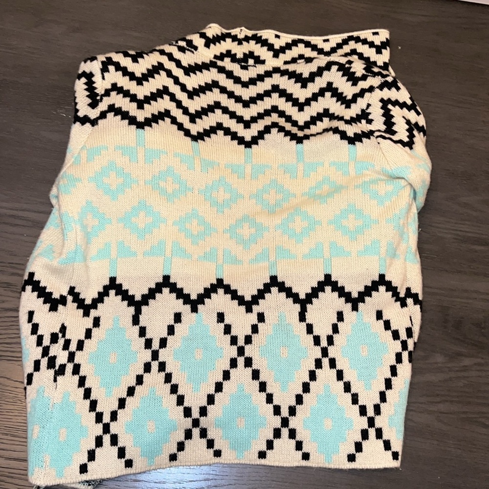 Medium Kate Collection Cardigan - Picture 5 of 7